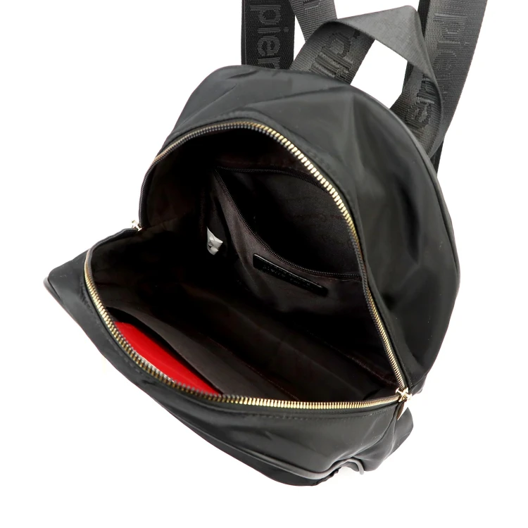 Damski plecak z tworzywa Pierre Cardin FR04 7173