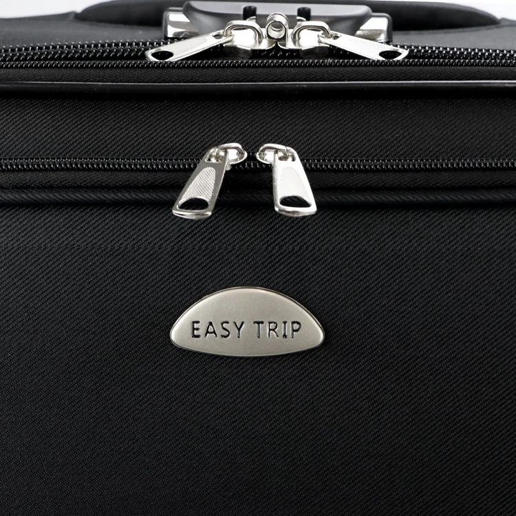 Damska walizka z tworzywa EASY TRIP ART. 608 20/24/28