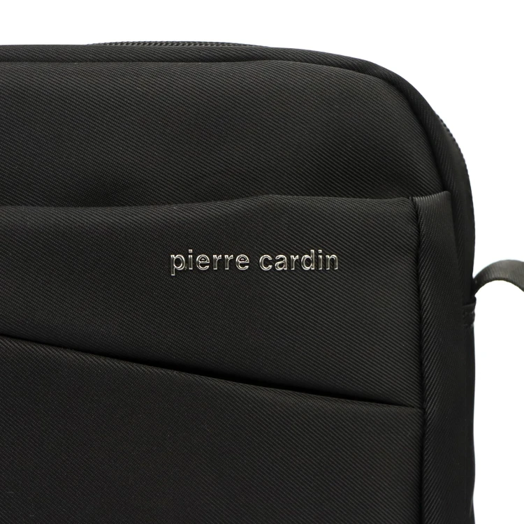 Trwała saszetka męska wykonana z poliestru Pierre Cardin 1711 ALAN09