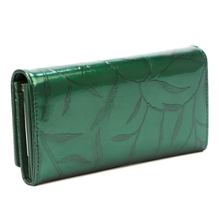Skórzany damski portfel Pierre Cardin 02 LEAF 100
