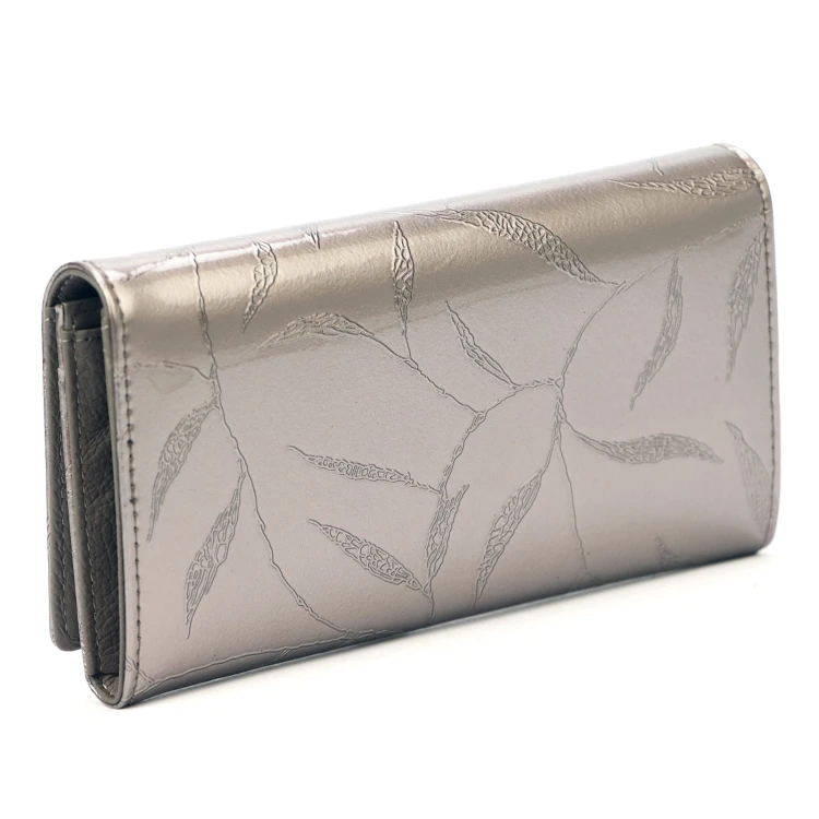 Skórzany damski portfel Pierre Cardin 02 LEAF 114