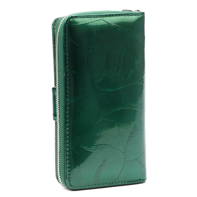 Skórzany damski portfel Pierre Cardin 02 LEAF 116