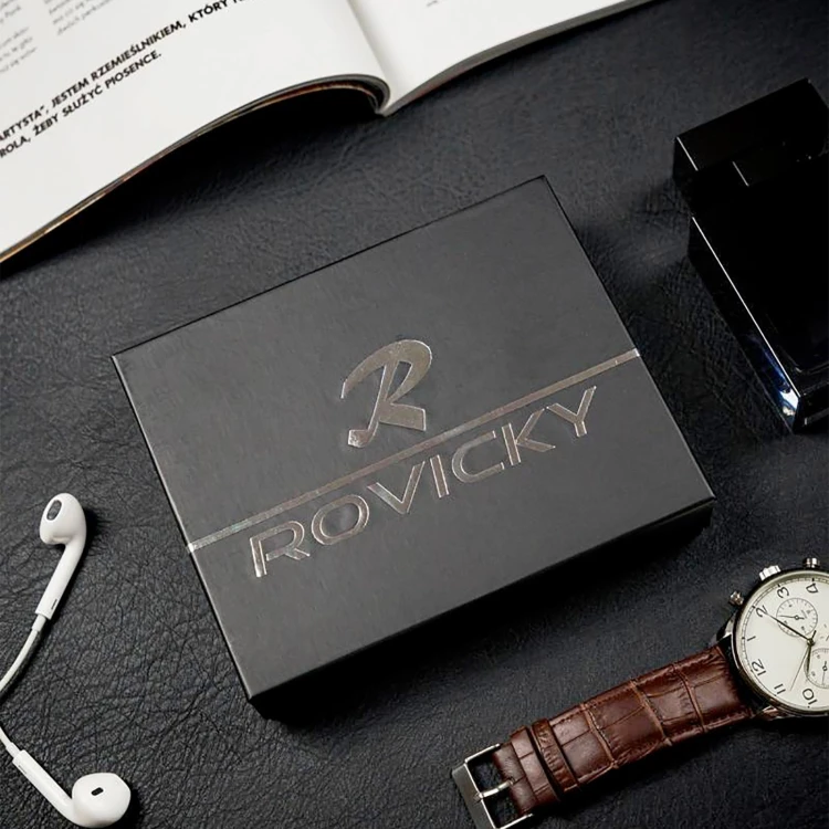 Skórzany portfel męski na dowód rejestracyjny - Rovicky