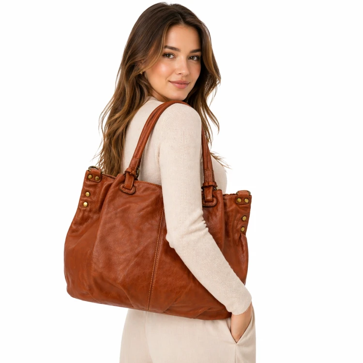 IDO 357967 — camel — 8