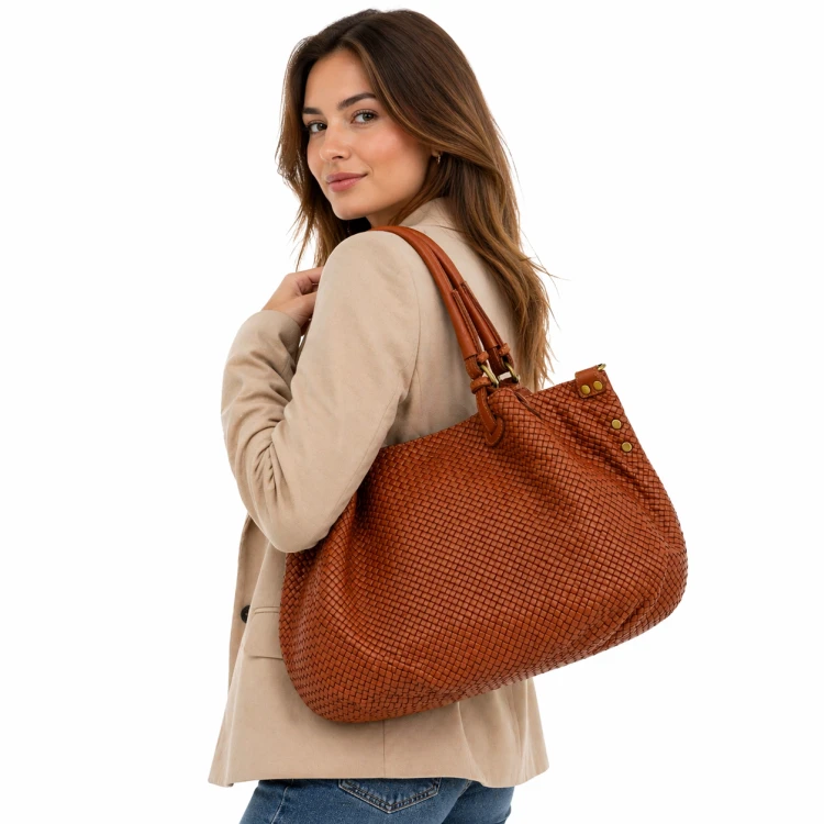 IDO 357970 — camel — 8