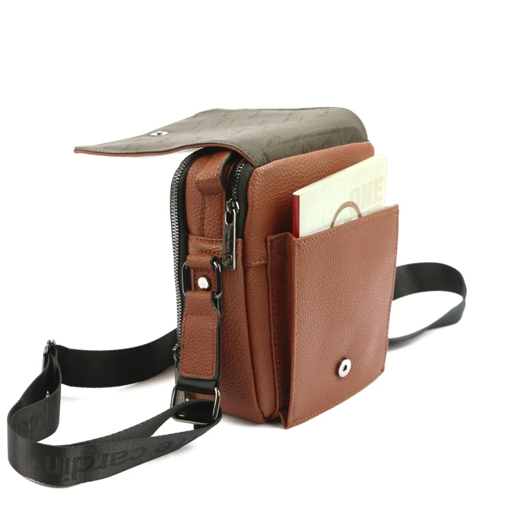 skóra ekologicznaMęska saszetka Pierre Cardin IZA304 522166