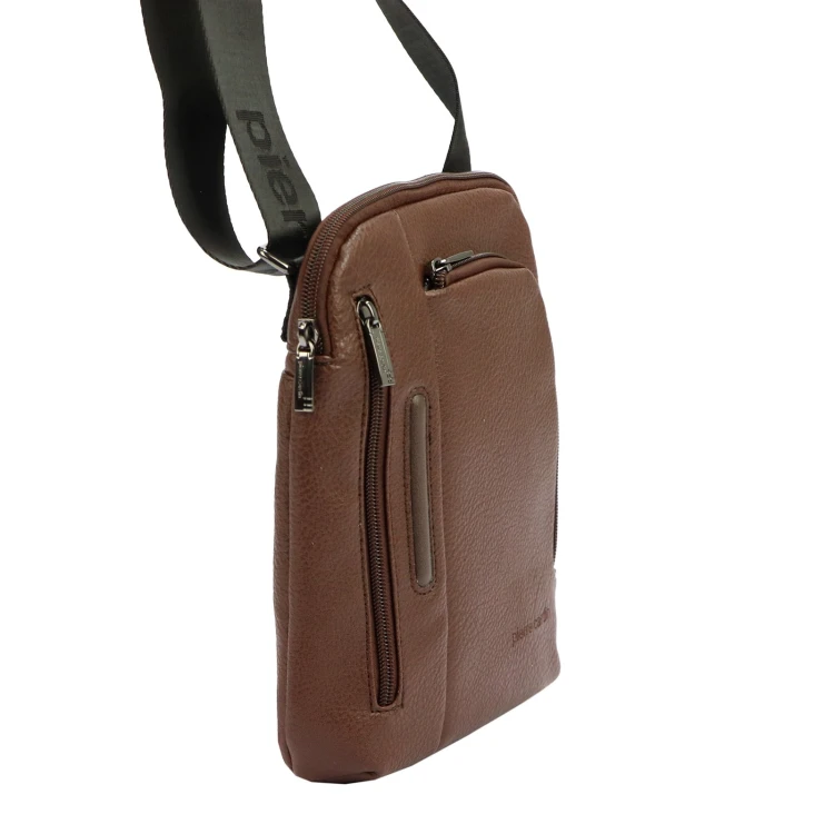 skóra ekologicznaMęska saszetka Pierre Cardin IZA364 3746